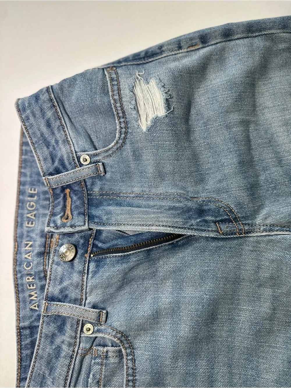 American Eagle Outfitters Women’s Distressed Light Blue Mom Jeans
